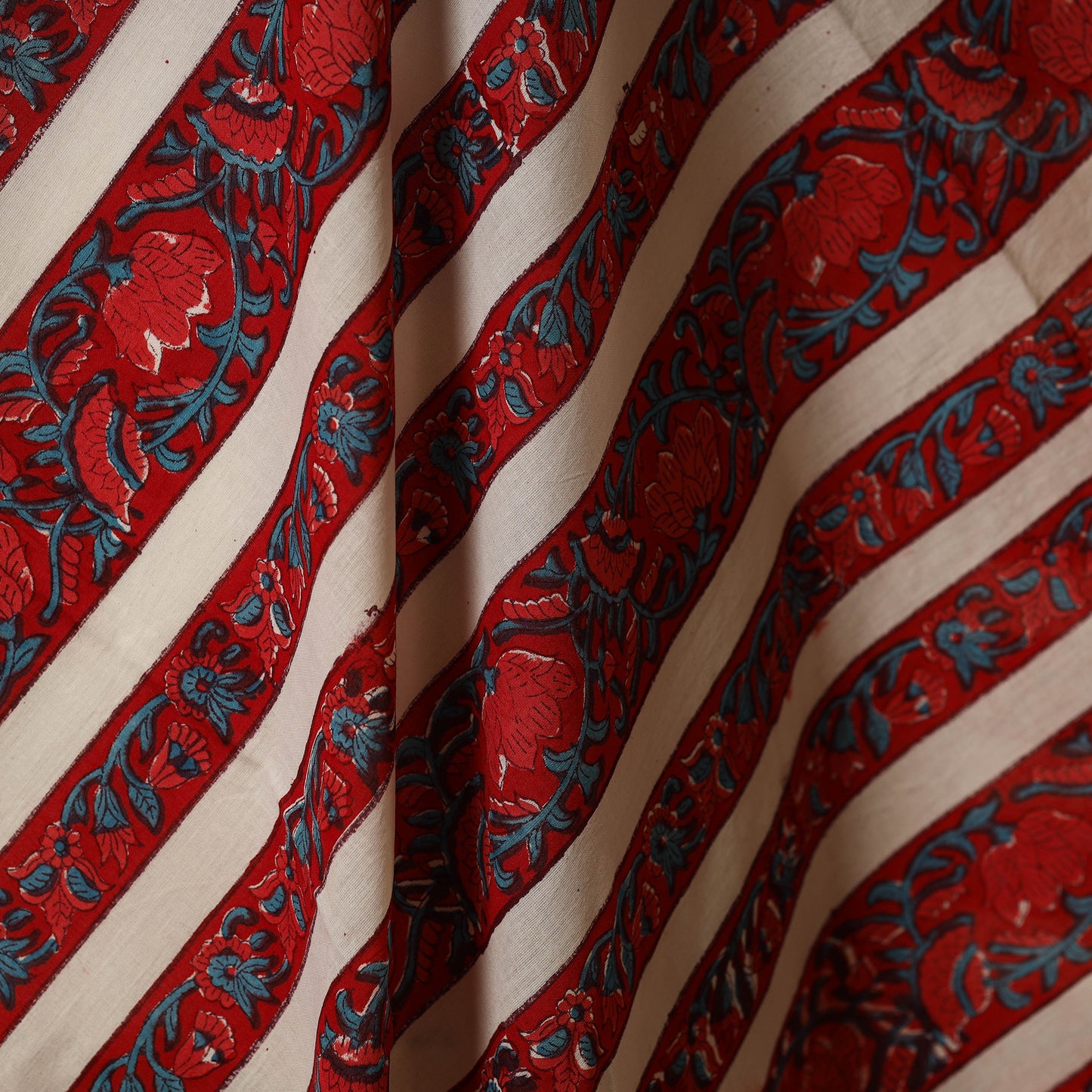 Red - cotton sanganeri fabric 21 - handcrafted