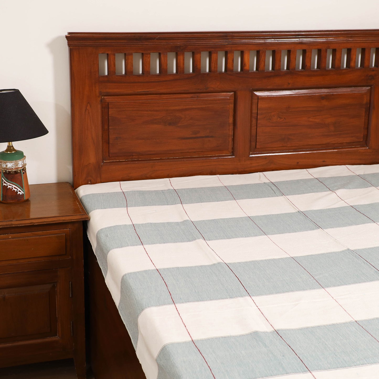 Handloom Cotton Single Bedsheet (90 x 60 in) 341