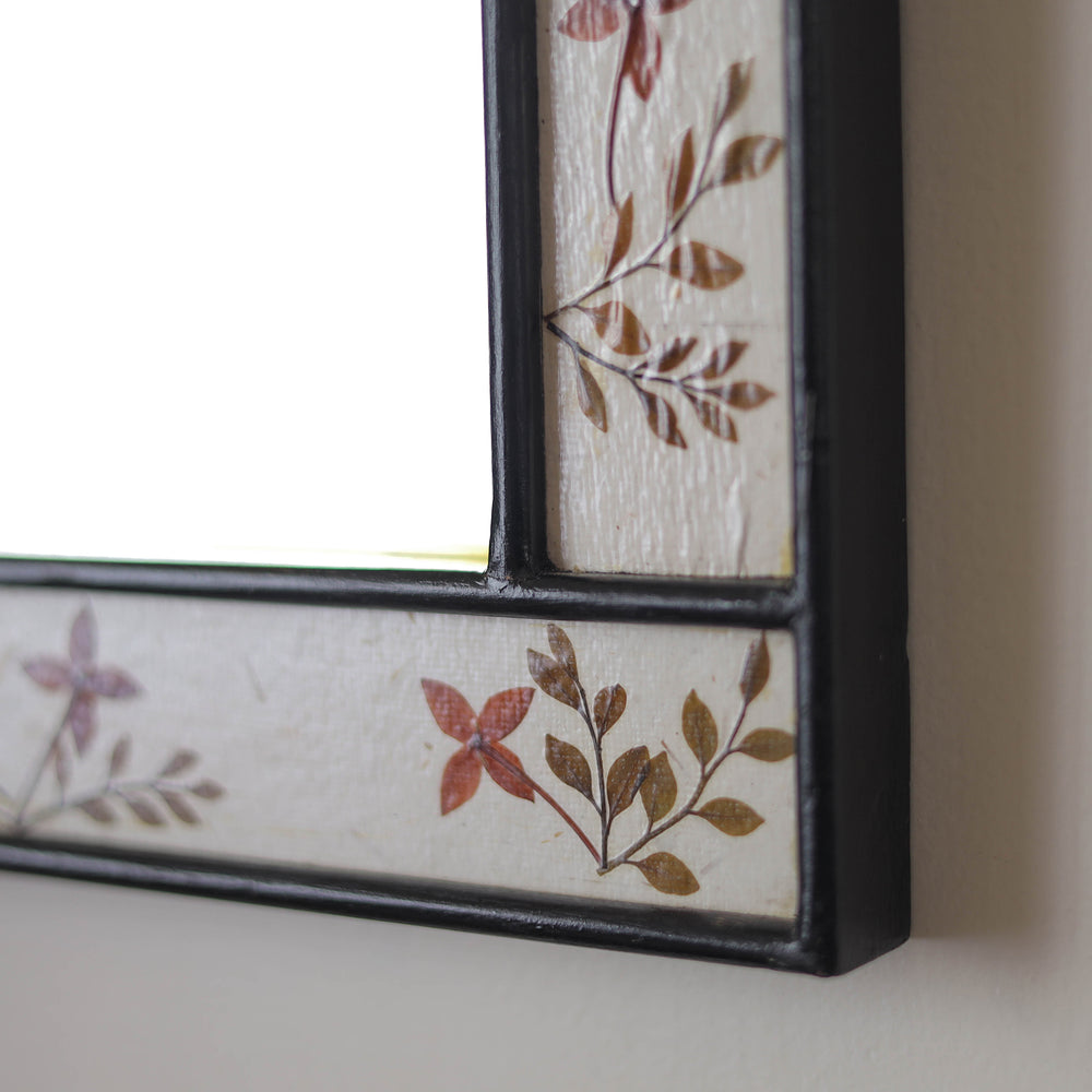 Rectangle - Natural Flower Art Work Wooden Wall Mirror (16 x 11 in)