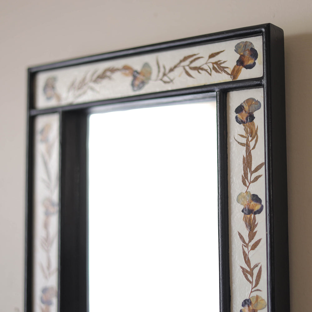 Vertical - Natural Flower Art Work Wooden Wall Mirror (15 x 11 in)