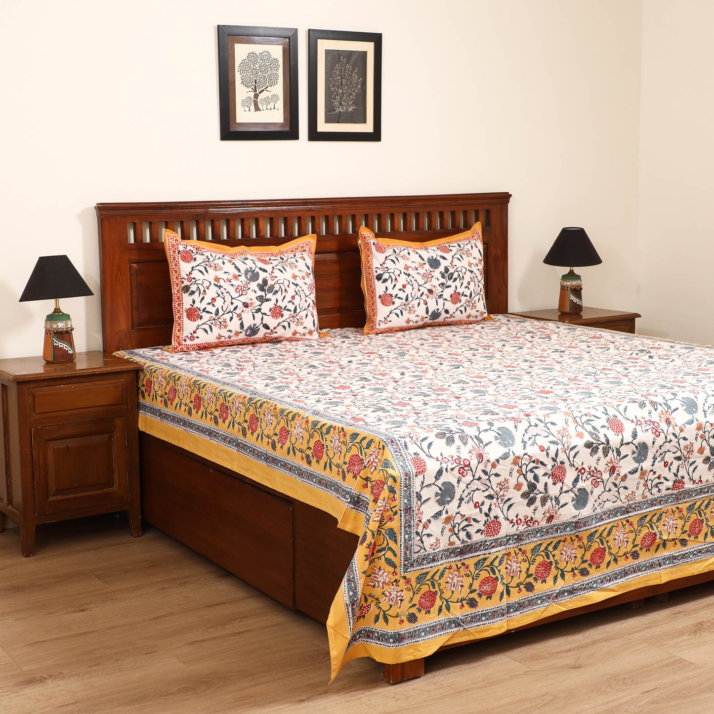 Sanganeri Hand Block Print Cotton Double Bedsheet Set (108 x 90 in) 10