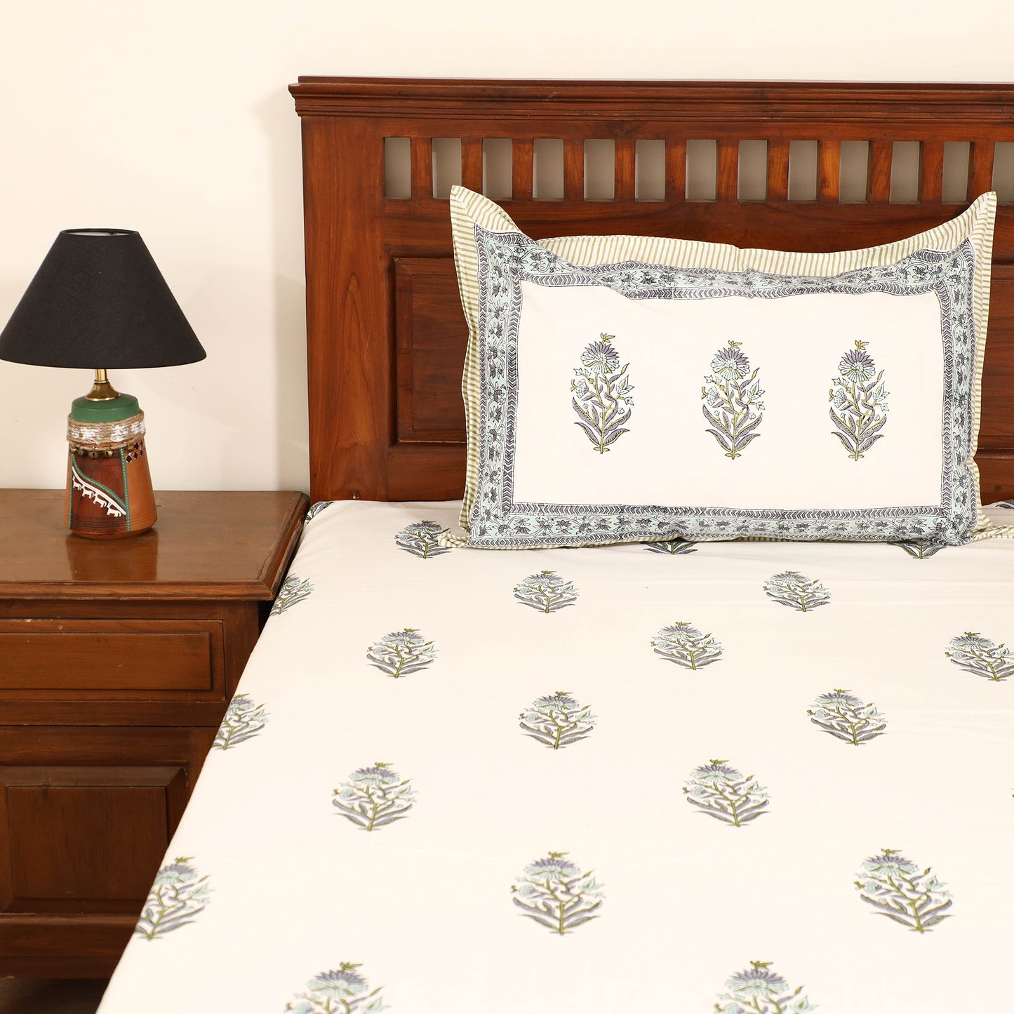 Sanganeri Hand Block Print Cotton Double Bedsheet Set (108 x 90 in) 20