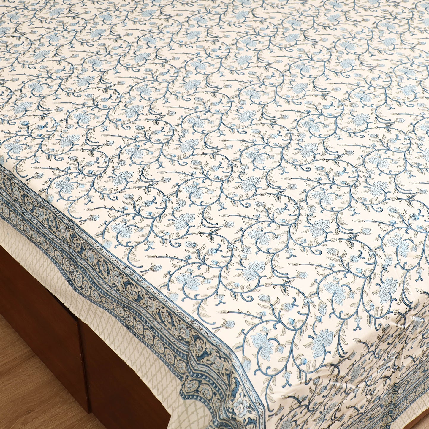 Sanganeri Hand Block Print Cotton Double Bedsheet Set (108 x 90 in) 28