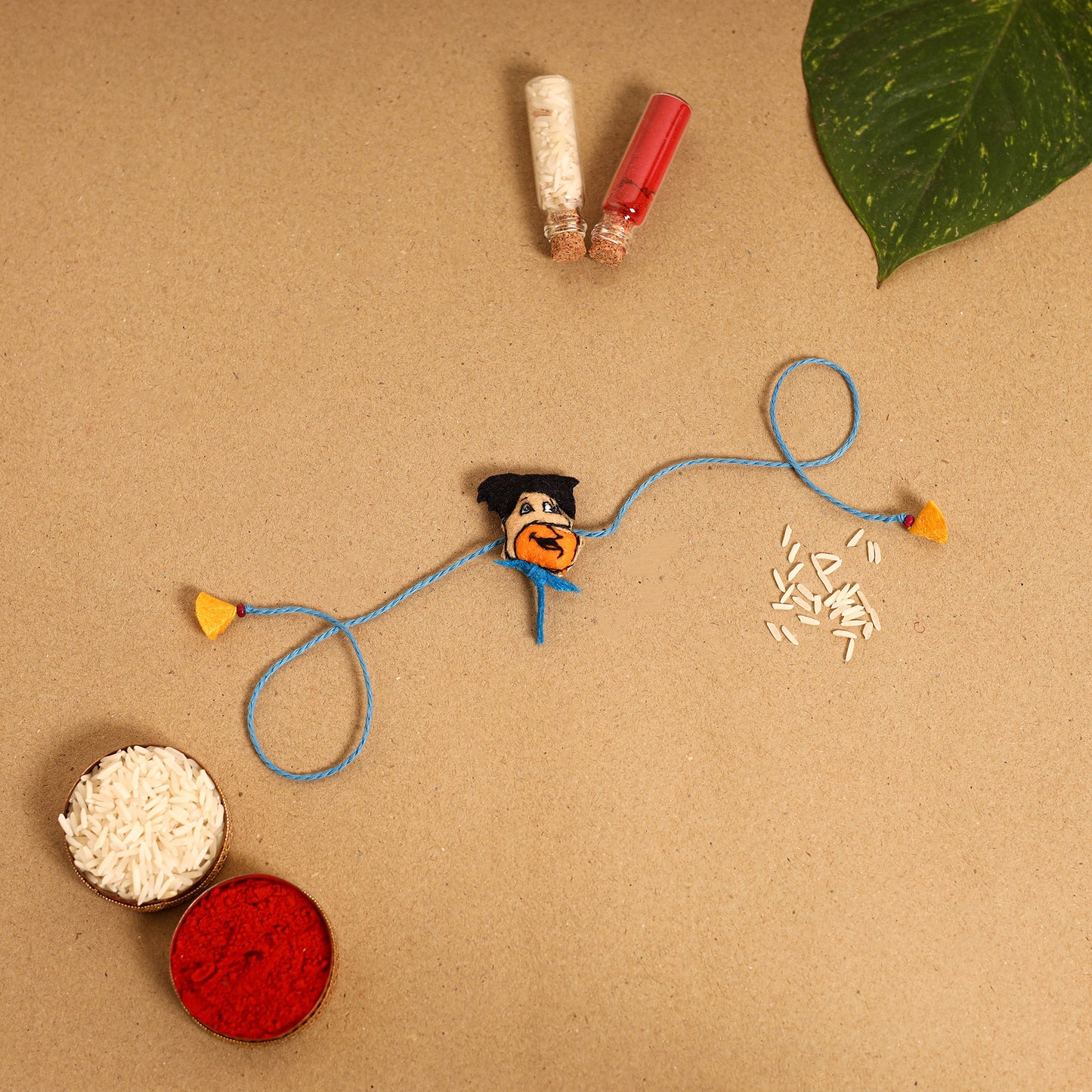  Fred & Wilma - Hand Embroidered & Felt Work Rakhi & Lumba Set 