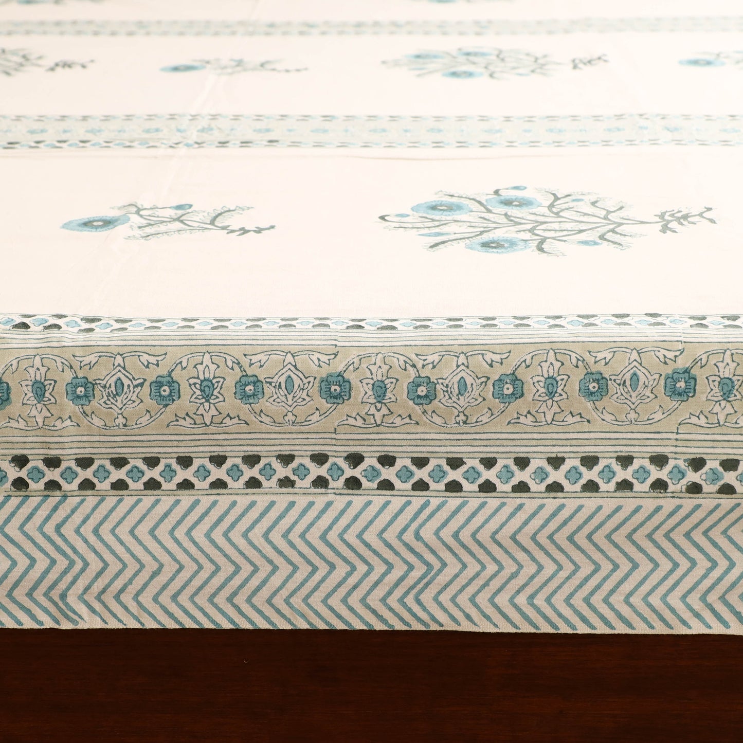 Sanganeri Hand Block Print Cotton Double Bedsheet Set (108 x 90 in) 30