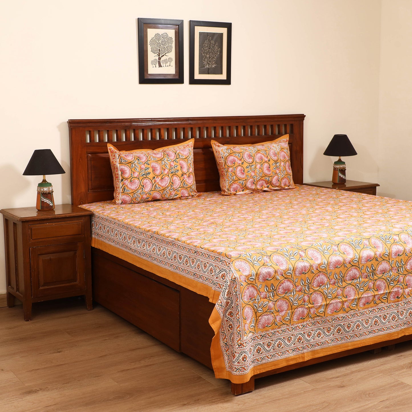Sanganeri Hand Block Print Cotton Double Bedsheet Set (108 x 90 in) 31