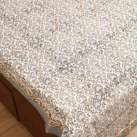Sanganeri Hand Block Print Cotton Double Bedsheet Set (108 x 90 in) 33