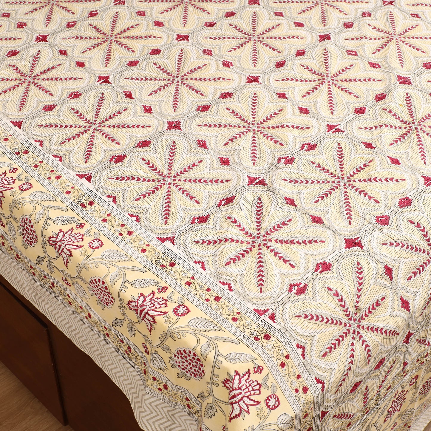 Sanganeri Hand Block Print Cotton Double Bedsheet Set (108 x 90 in) 34