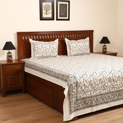 Sanganeri Hand Block Print Cotton Double Bedsheet Set (108 x 90 in) 35