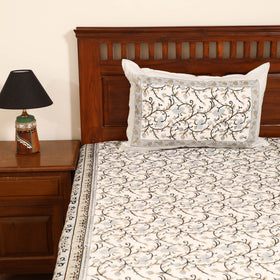 Sanganeri Hand Block Print Cotton Double Bedsheet Set (108 x 90 in) 35