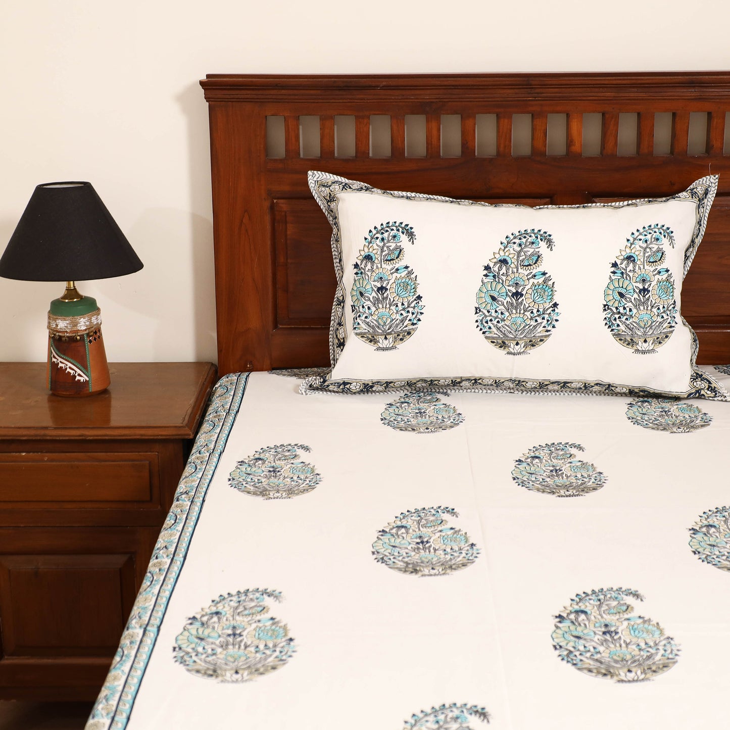 Sanganeri Hand Block Print Cotton Double Bedsheet Set (108 x 90 in) 38