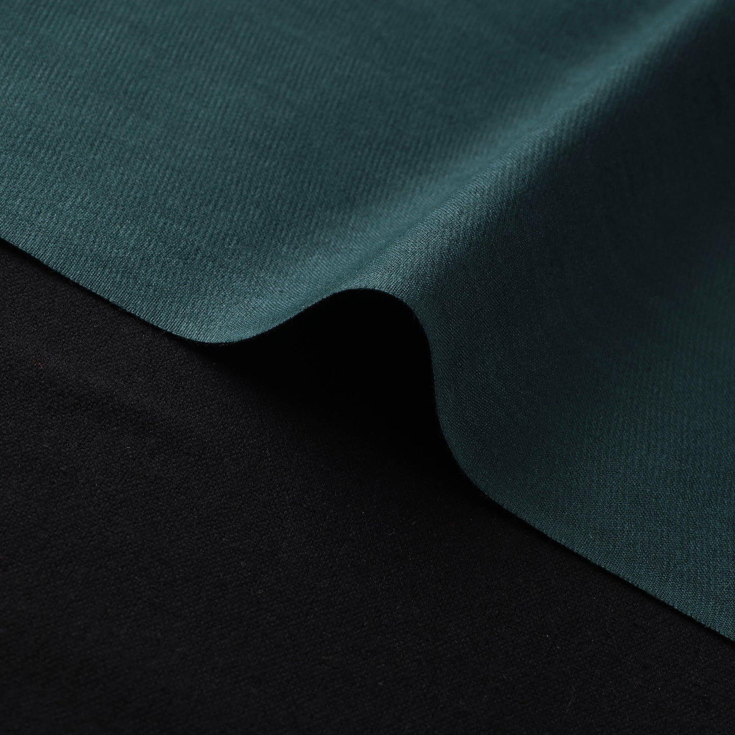 Green - Vidarbha Tussar Silk Handwoven Plain Fabric 02