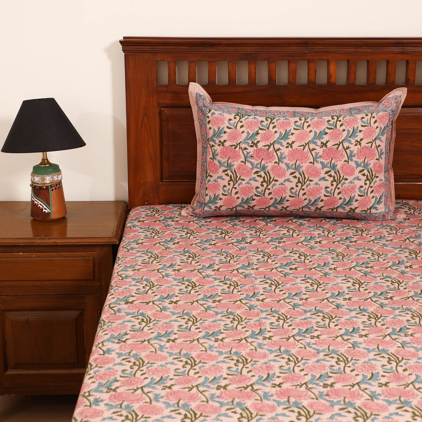 Sanganeri Hand Block Print Cotton Double Bedsheet Set (108 x 90 in) 41
