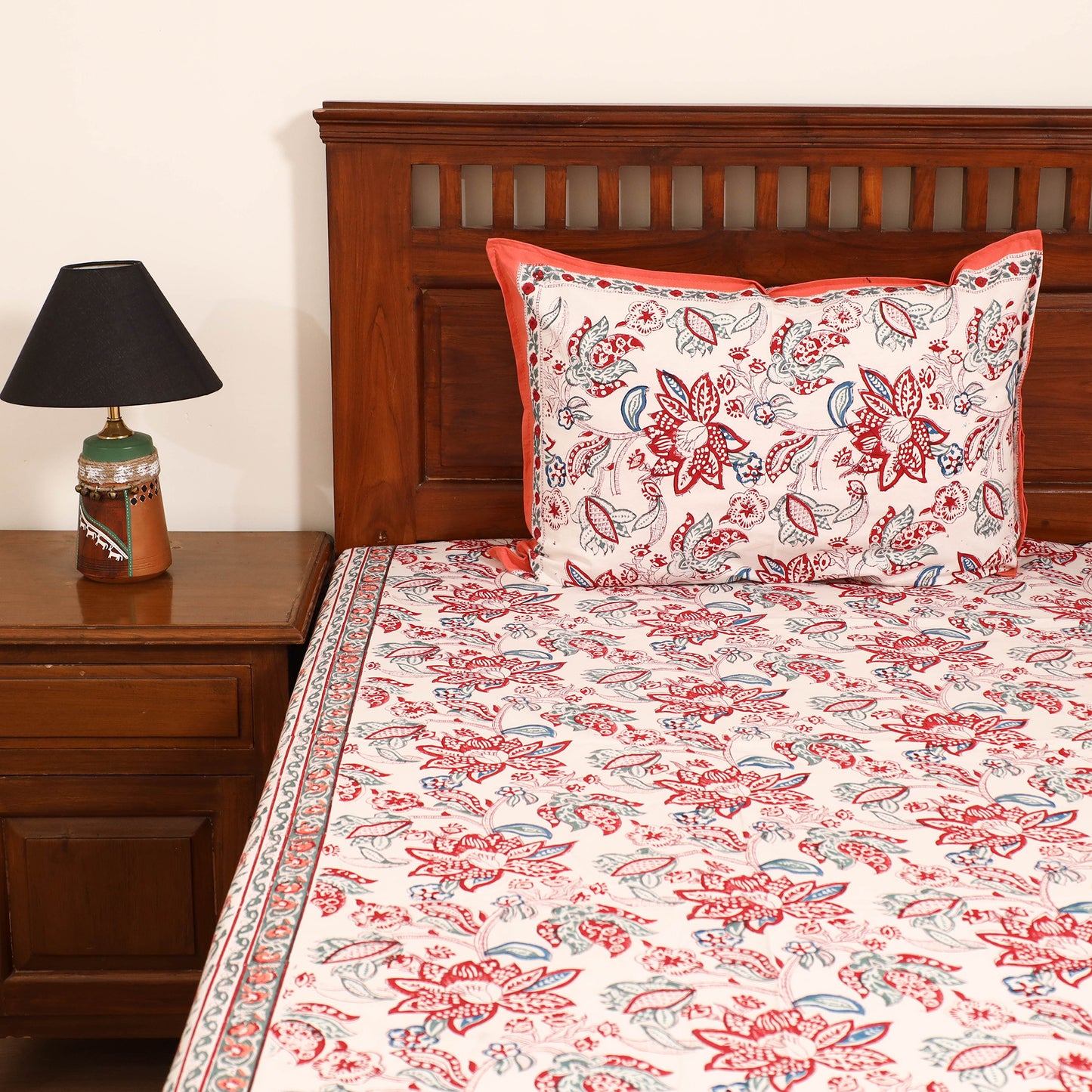 Sanganeri Hand Block Print Cotton Double Bedsheet Set (108 x 90 in) 42
