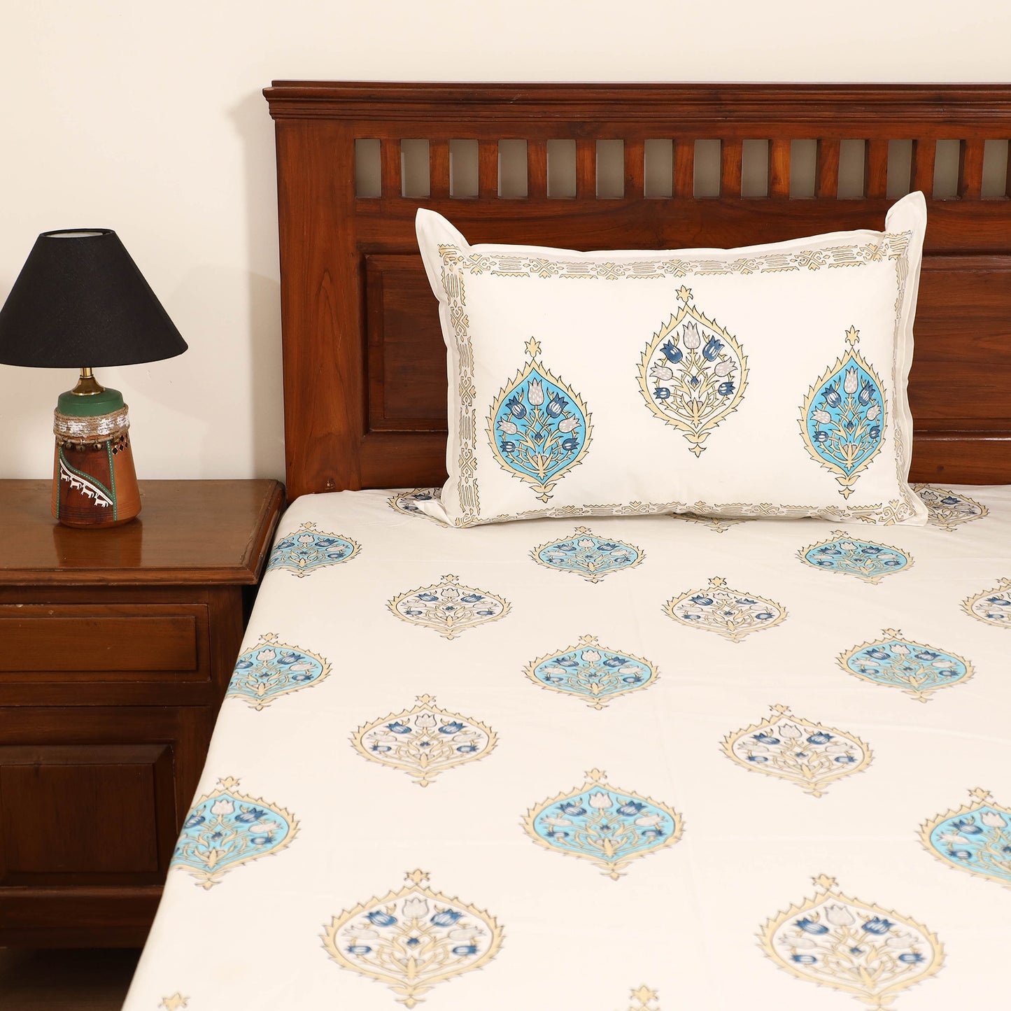 Sanganeri Hand Block Print Cotton Double Bedsheet Set (108 x 90 in) 43