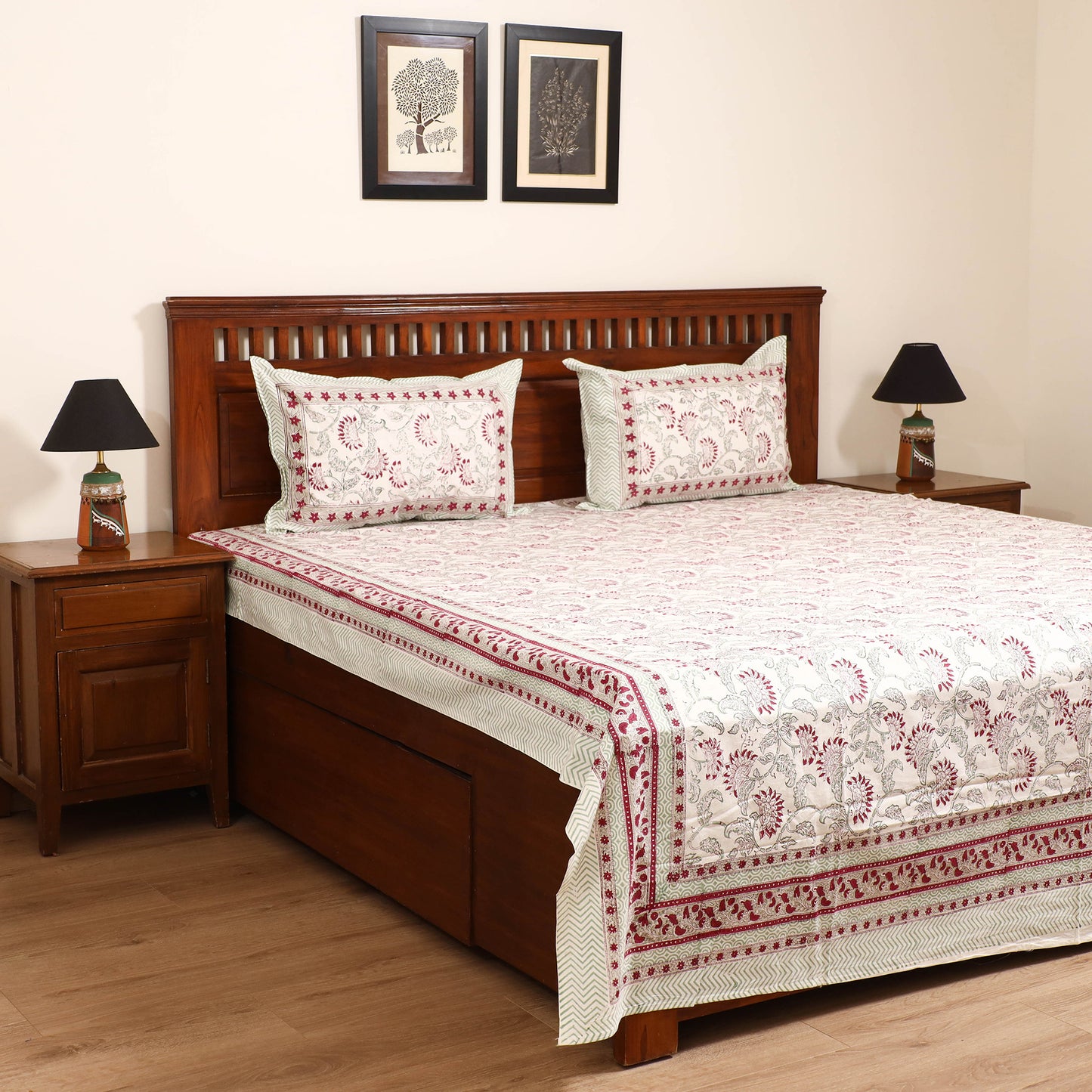 Sanganeri Hand Block Print Cotton Double Bedsheet Set (108 x 90 in) 44