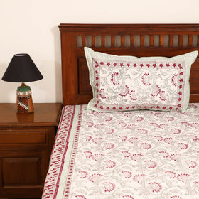Sanganeri Hand Block Print Cotton Double Bedsheet Set (108 x 90 in) 44