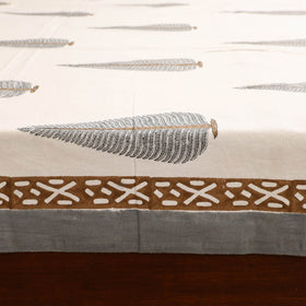 Sanganeri Hand Block Print Cotton Double Bedsheet Set (108 x 90 in) 46