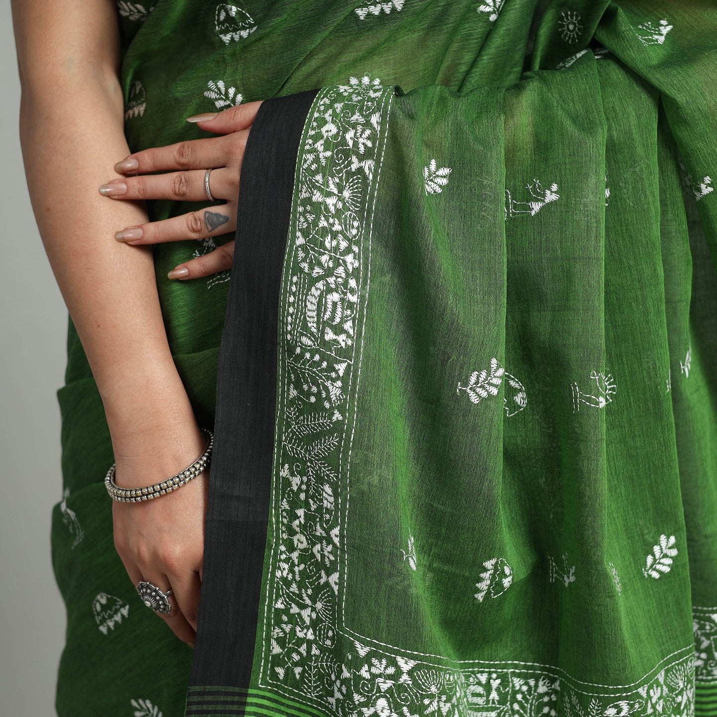 Handloom Cotton Bengal Kantha Embroidery Saree 03