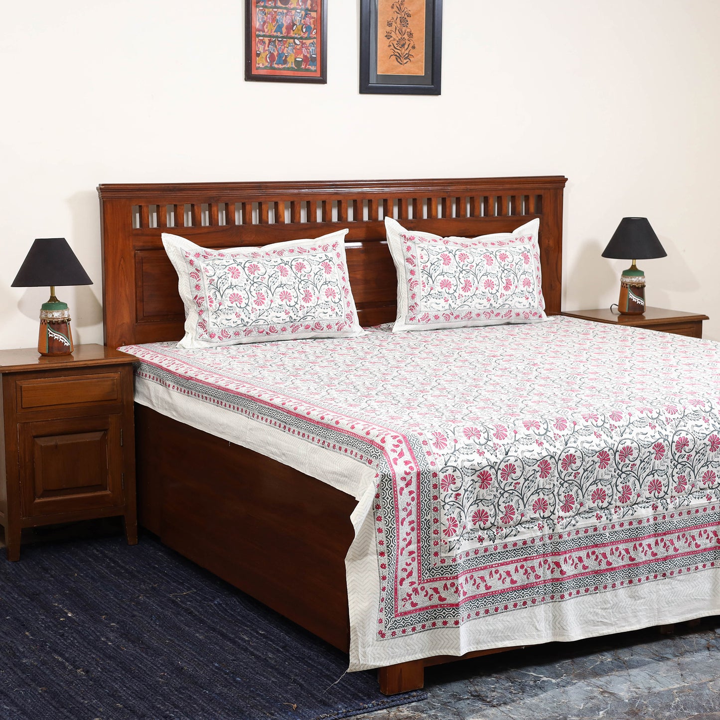 White - cotton double sanganeri bed sheet set (108 x 90 in)