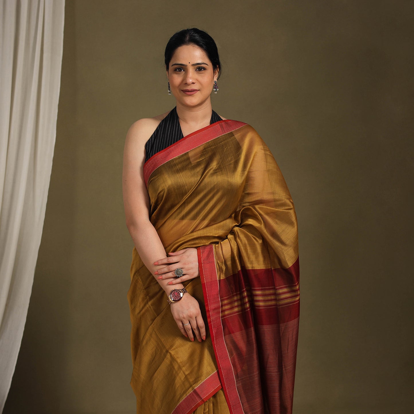 Brown - traditional handloom silk cotton maheshwari saree