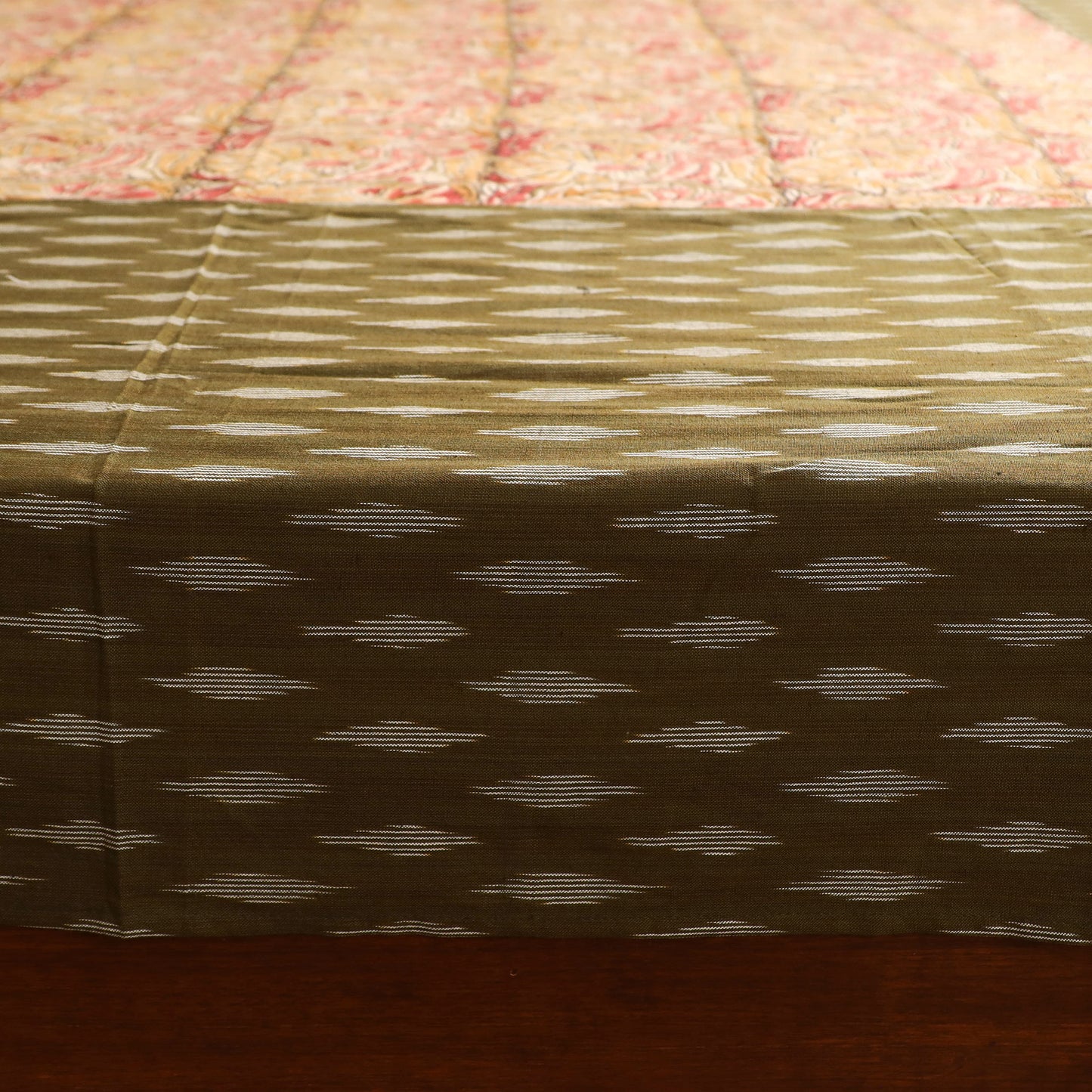 Pochampally Ikat with Kalamkari Patch Cotton Double Bedsheet Set (108 x 90 in) 01