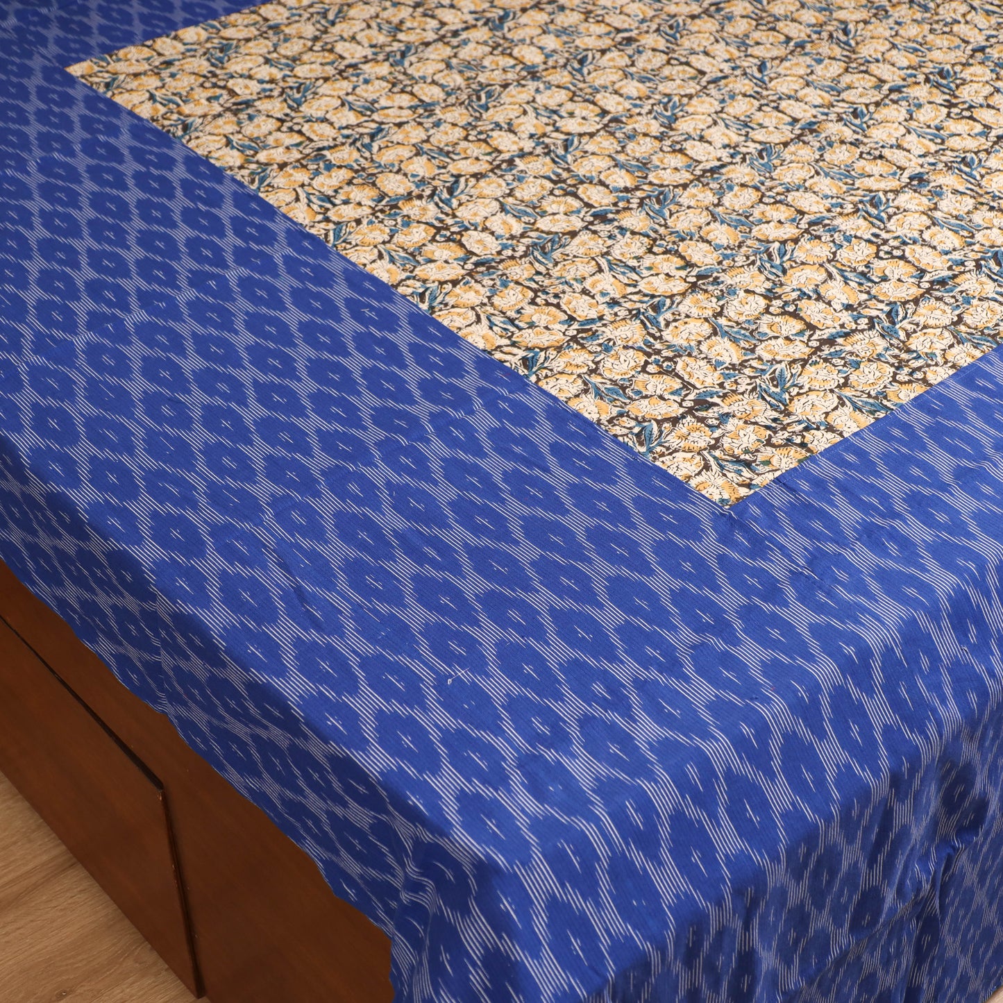 Pochampally Ikat with Kalamkari Patch Cotton Double Bedsheet Set (108 x 90 in) 02