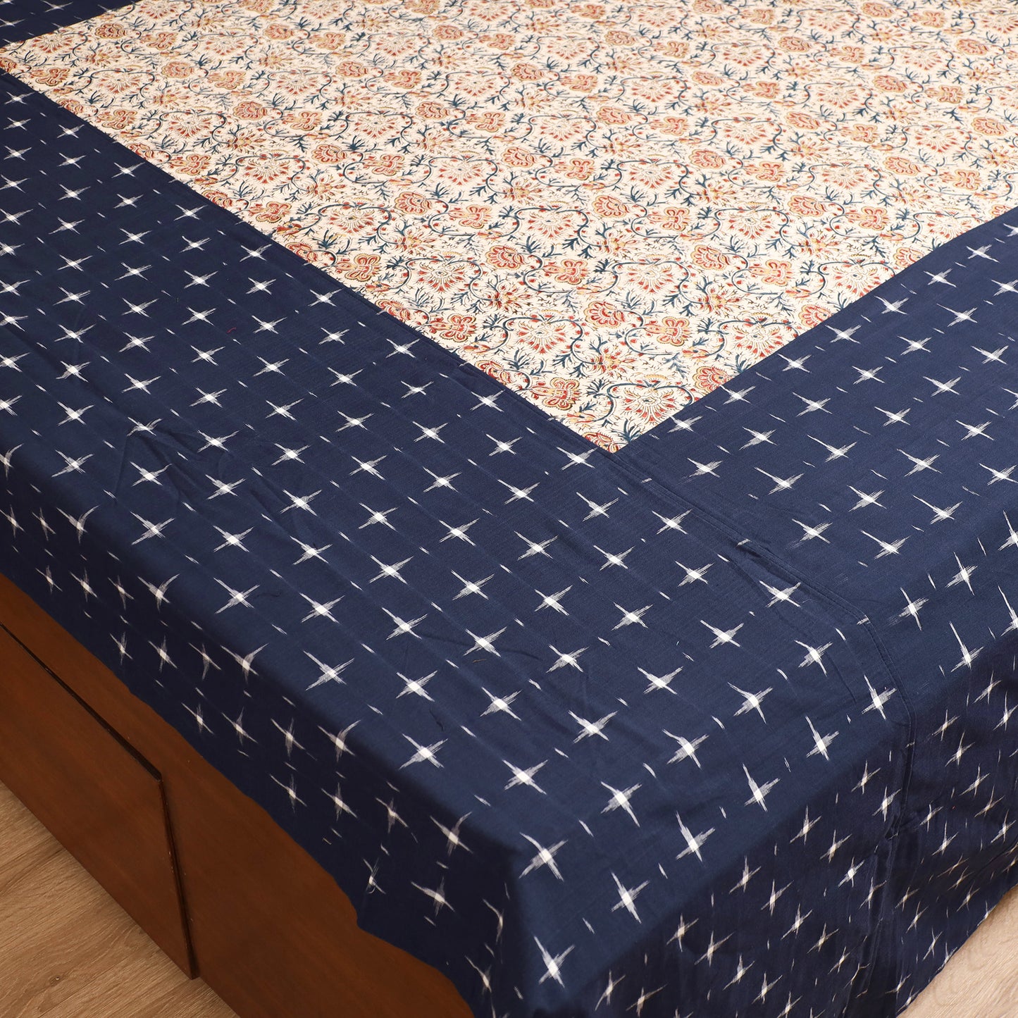 Pochampally Ikat with Kalamkari Patch Cotton Double Bedsheet Set (108 x 90 in) 05