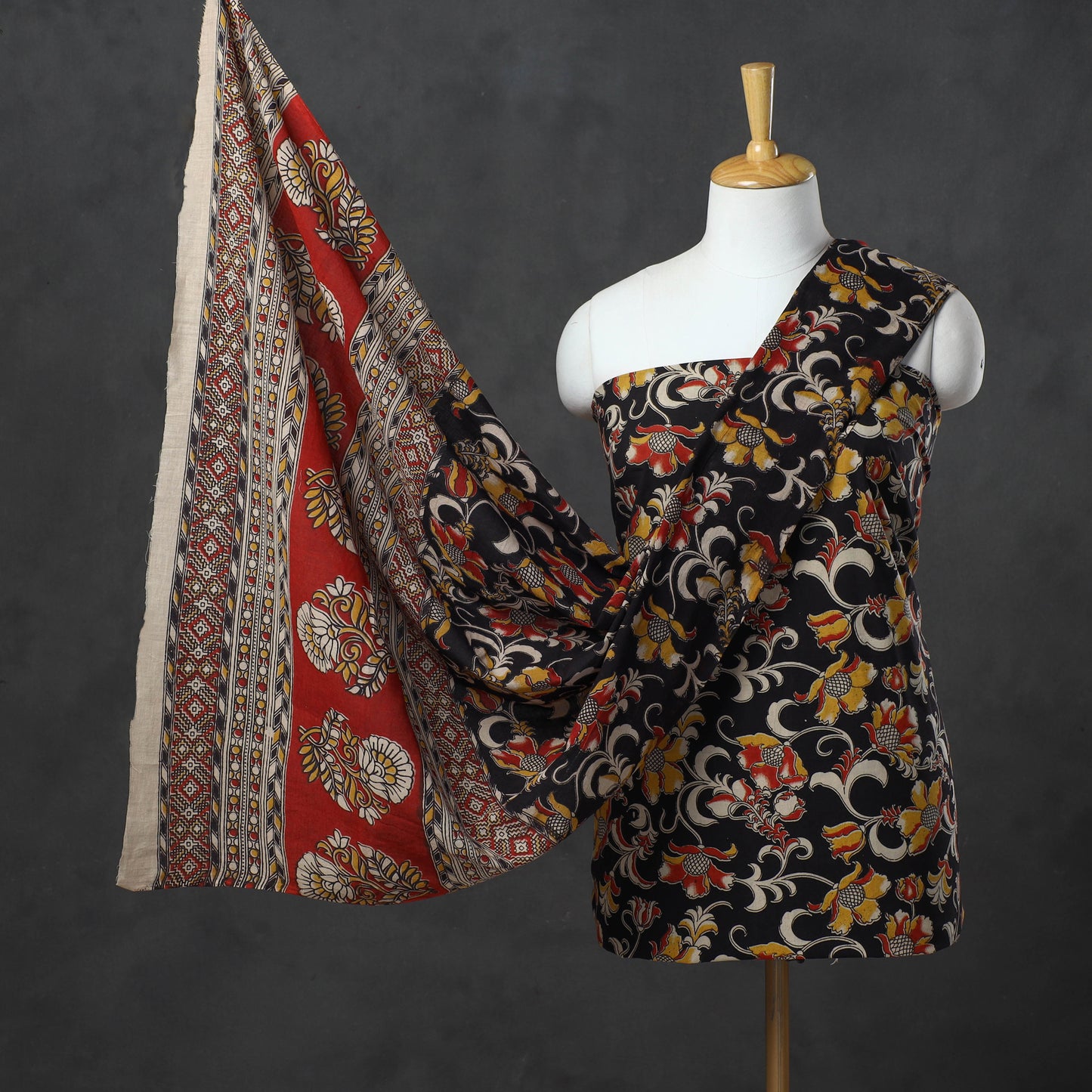 Black - 3pc Kalamkari Print Cotton Dress Material 04