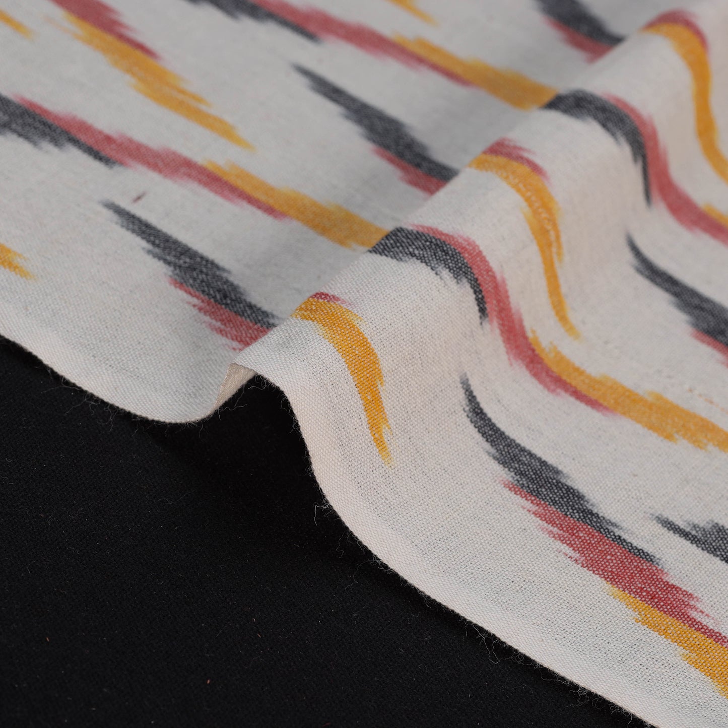 White - Exclusive! Pure Handspun Handwoven Pochampally Ikat Cotton x Wool Fabric 04