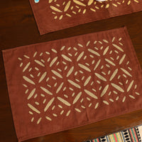 Applique Cut Work Table Runner with Table Mat Set 01