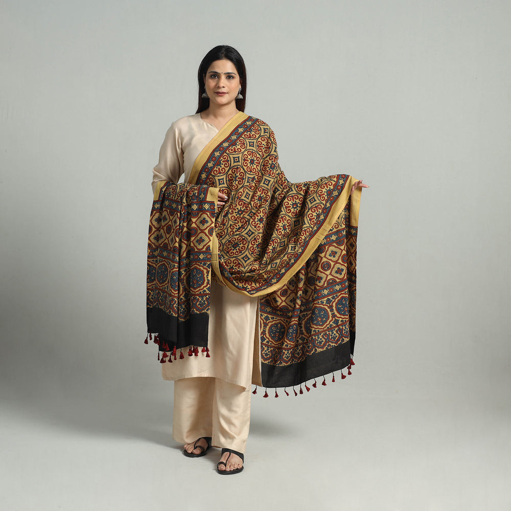 Hand Block Printed Cotton Ajrakh Dupatta 15