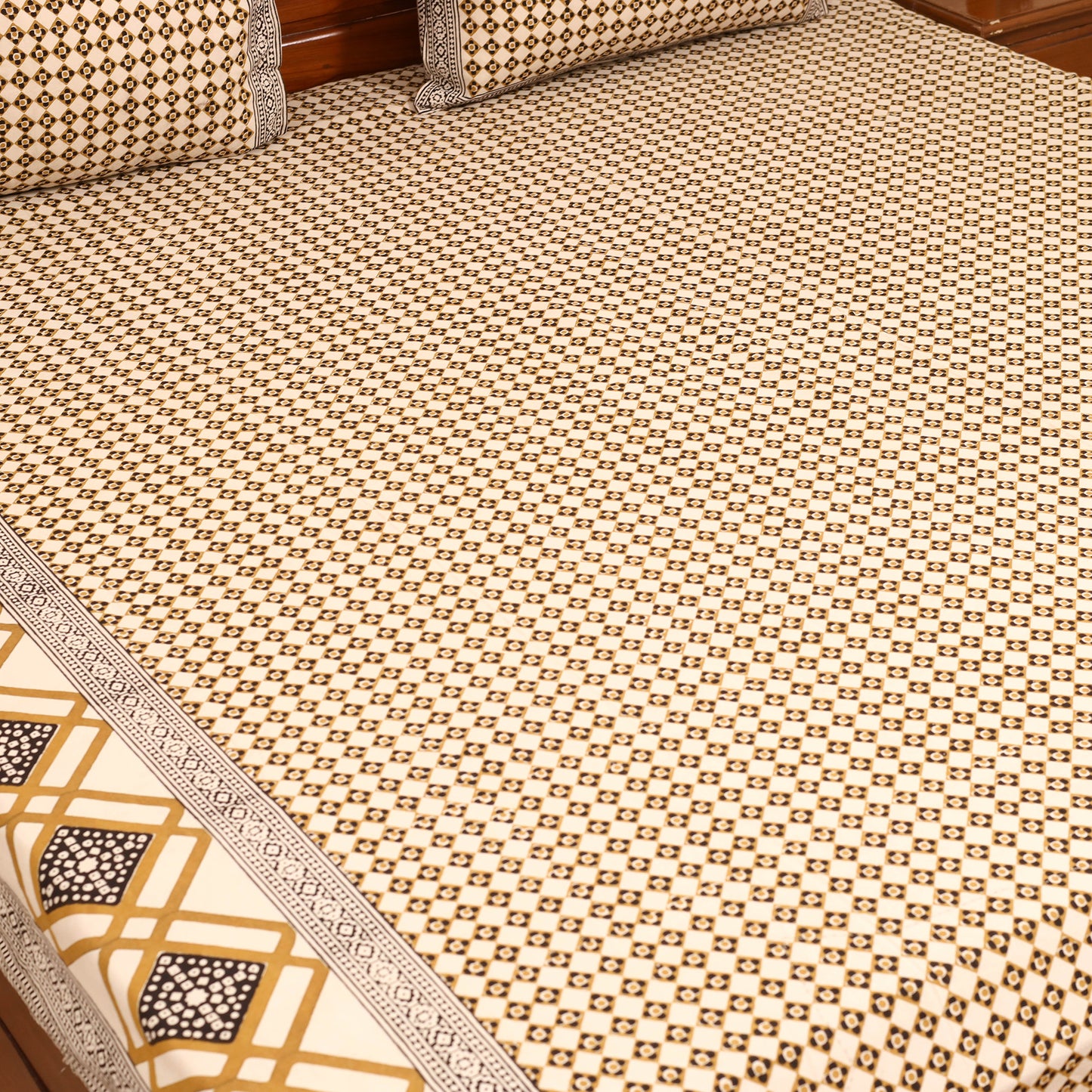 Bagru Hand Block Print Natural Dyed Cotton Double Bedsheet Set (108 x 90 in) 13