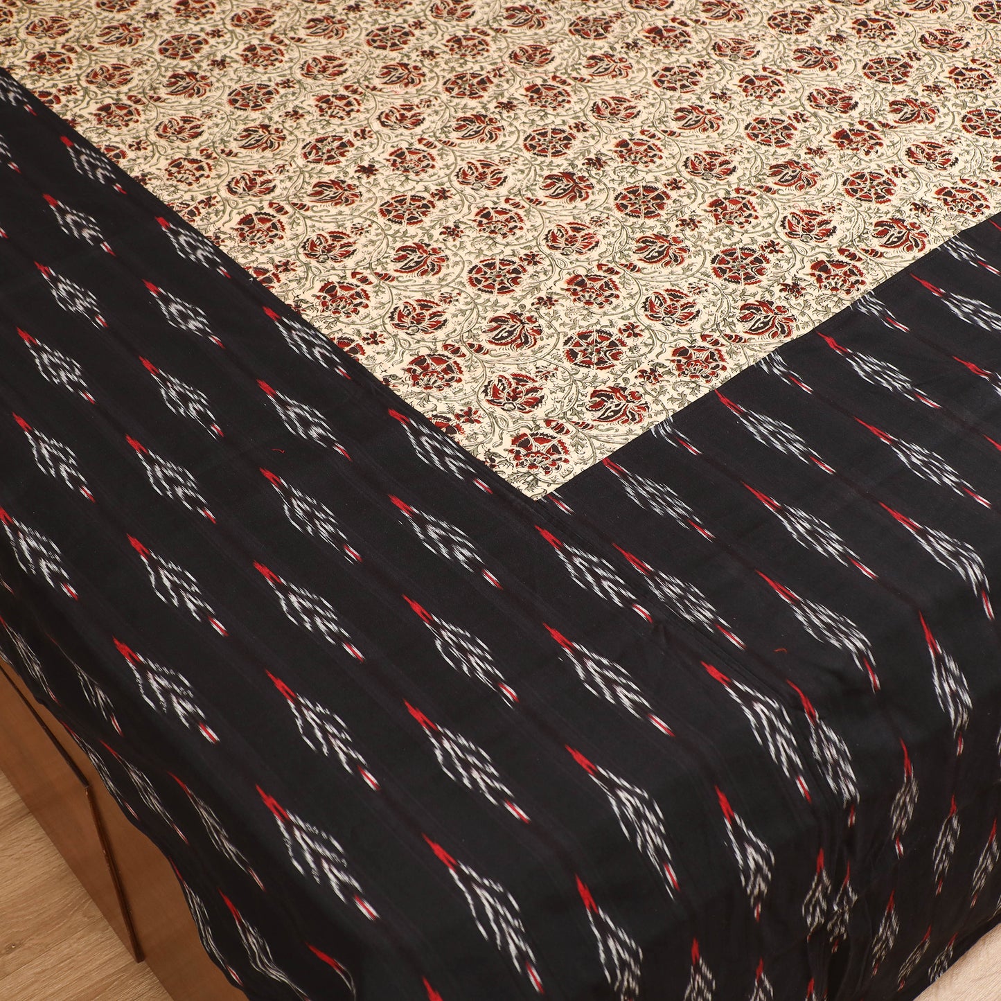 Pochampally Ikat with Kalamkari Patch Cotton Double Bedsheet Set (108 x 90 in) 15
