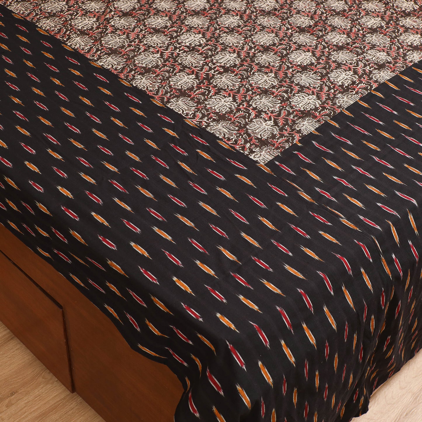 Pochampally Ikat with Kalamkari Patch Cotton Double Bedsheet Set (108 x 90 in) 18