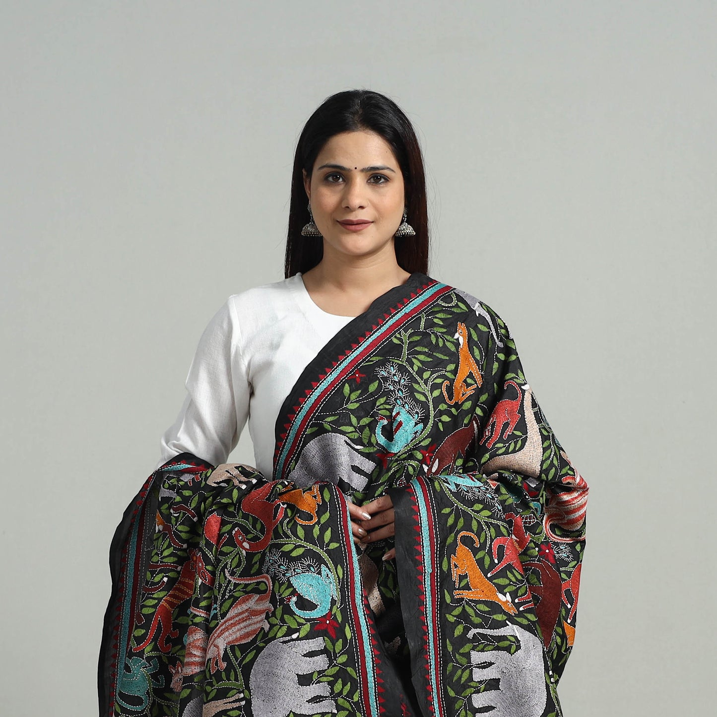 Pure Handloom Silk Bengal Kantha Work Dupatta 02