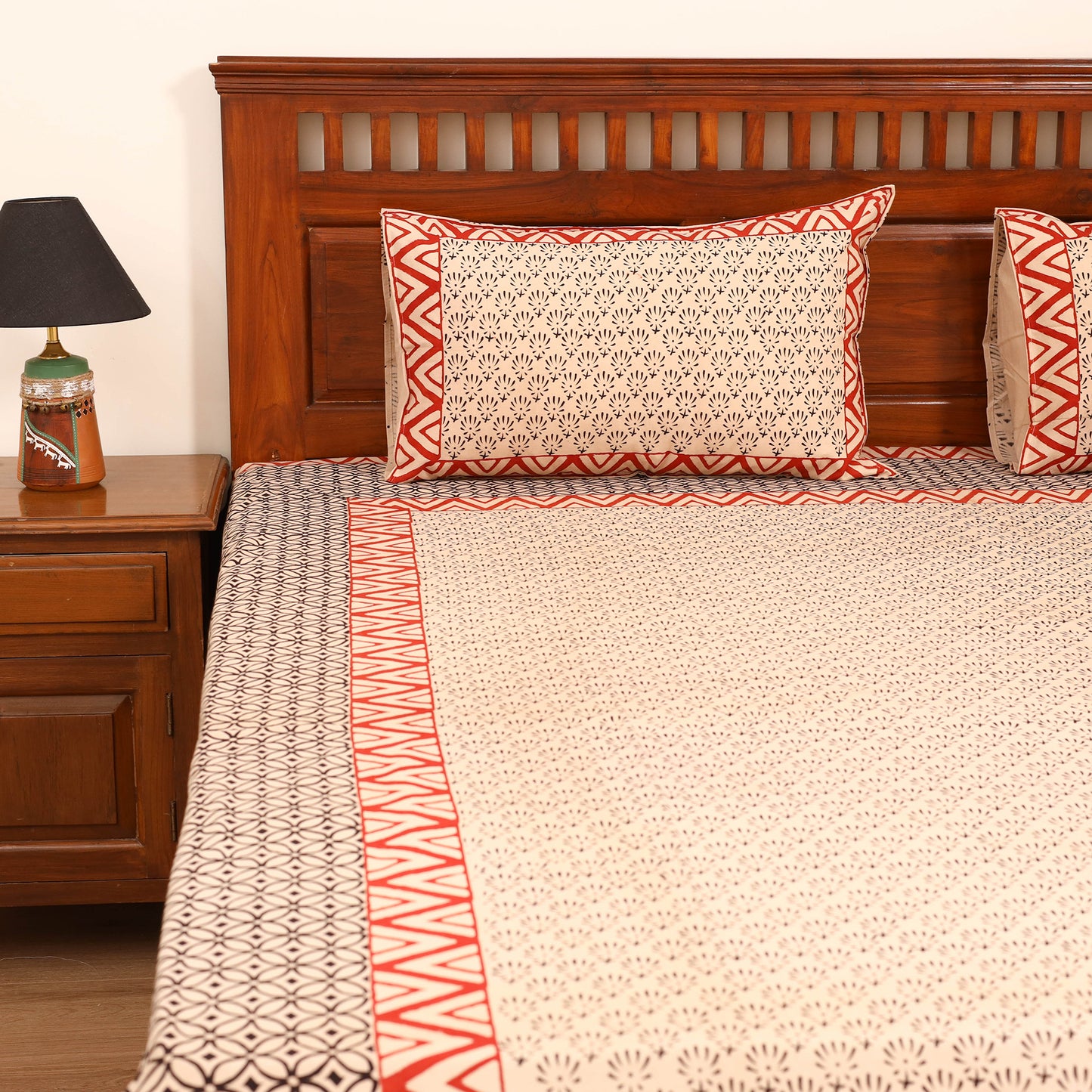 Bagru Hand Block Print Natural Dyed Cotton Double Bedsheet Set (108 x 90 in) 19