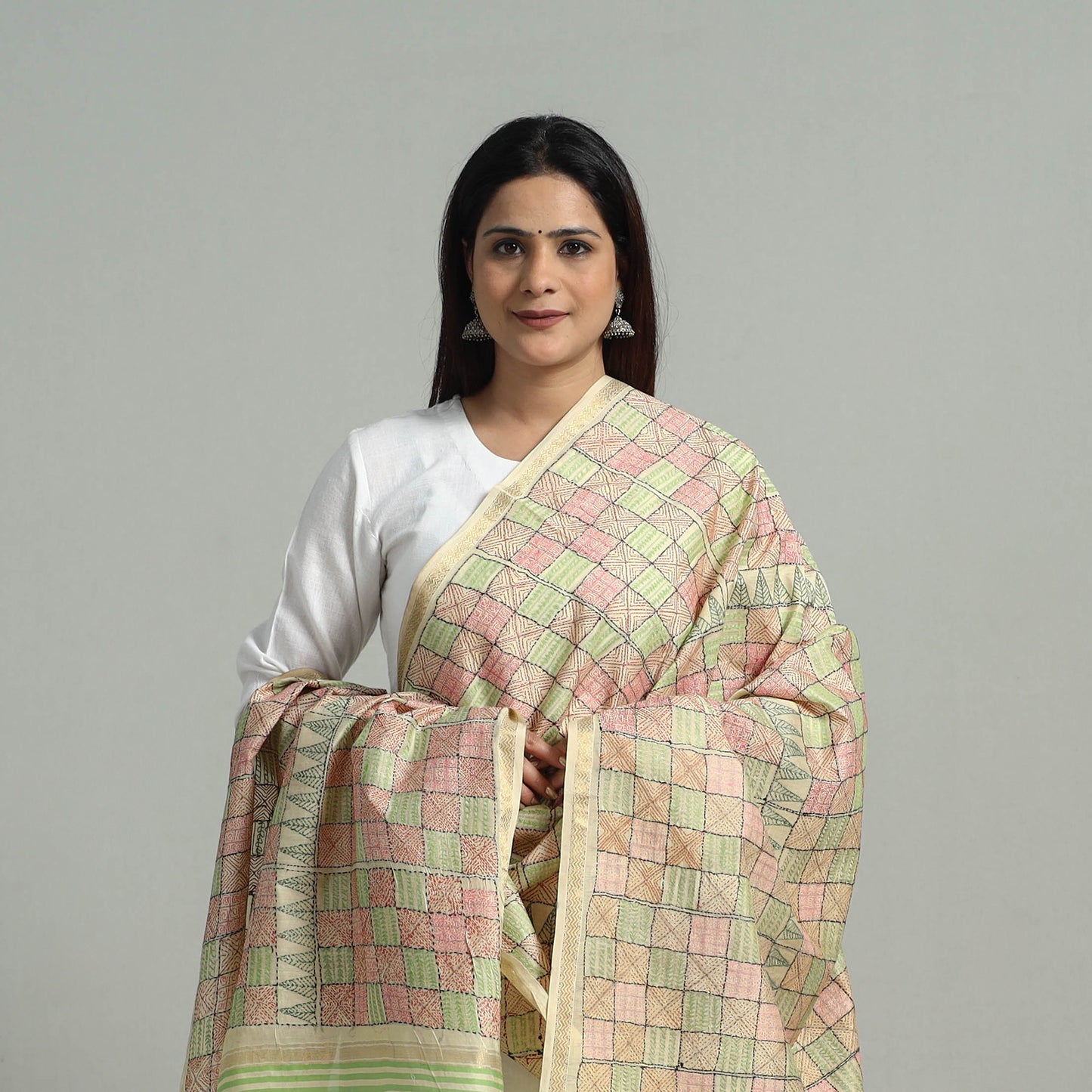 Pure Handloom Chanderi Silk Bengal Kantha Work Dupatta 04