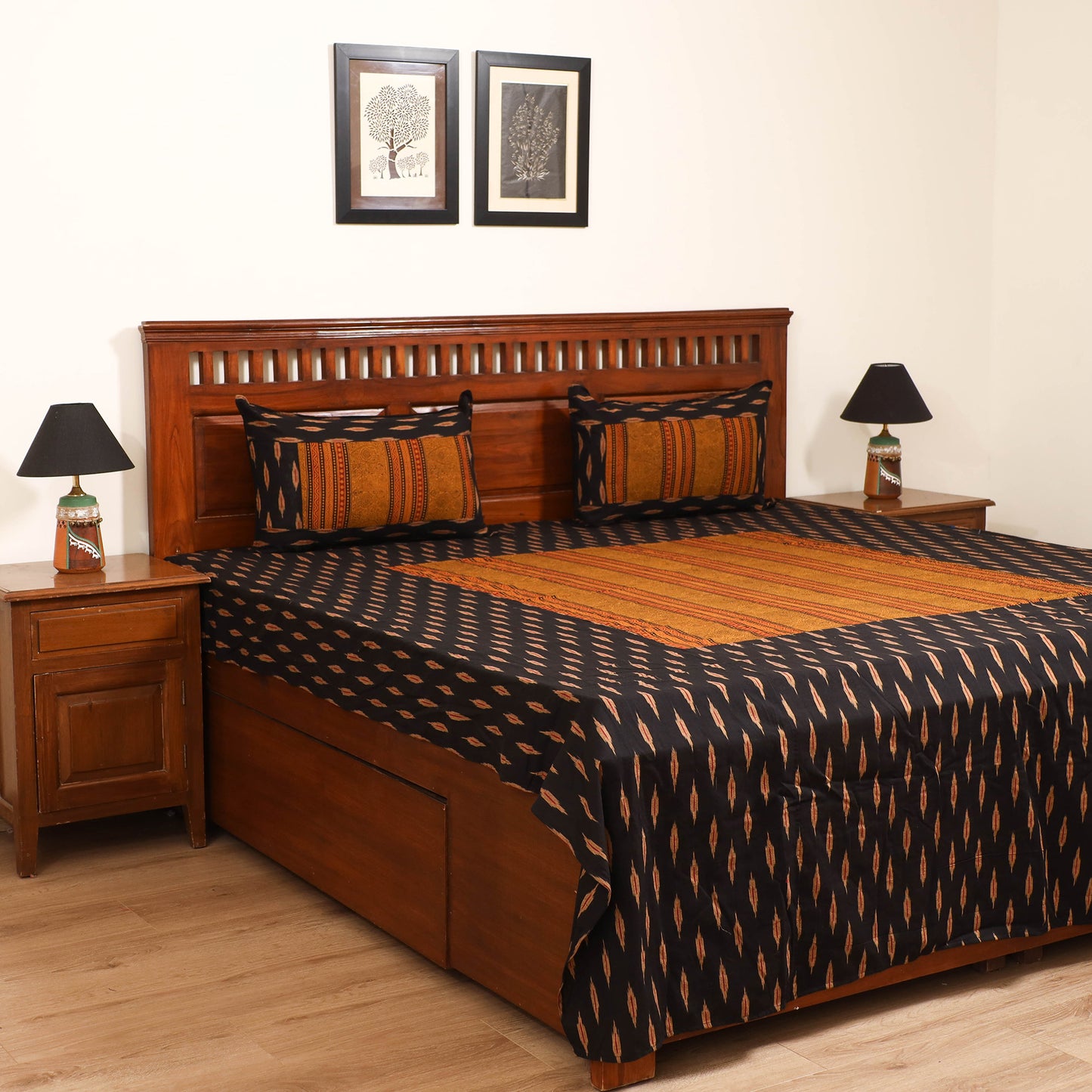 Pochampally Ikat with Kalamkari Patch Cotton Double Bedsheet Set (108 x 90 in) 23