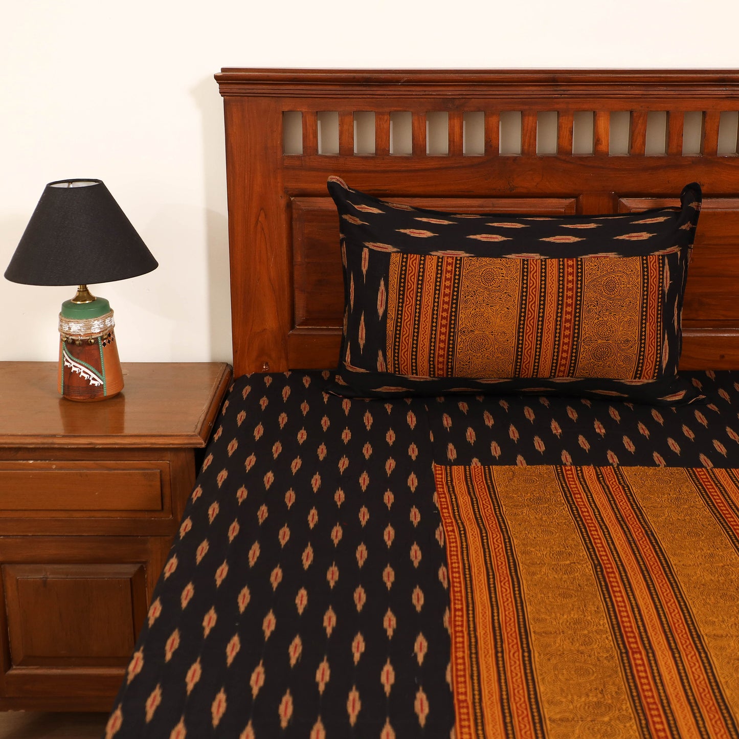 Pochampally Ikat with Bagh Patch Cotton Double Bedsheet Set (108 x 90 in) 23
