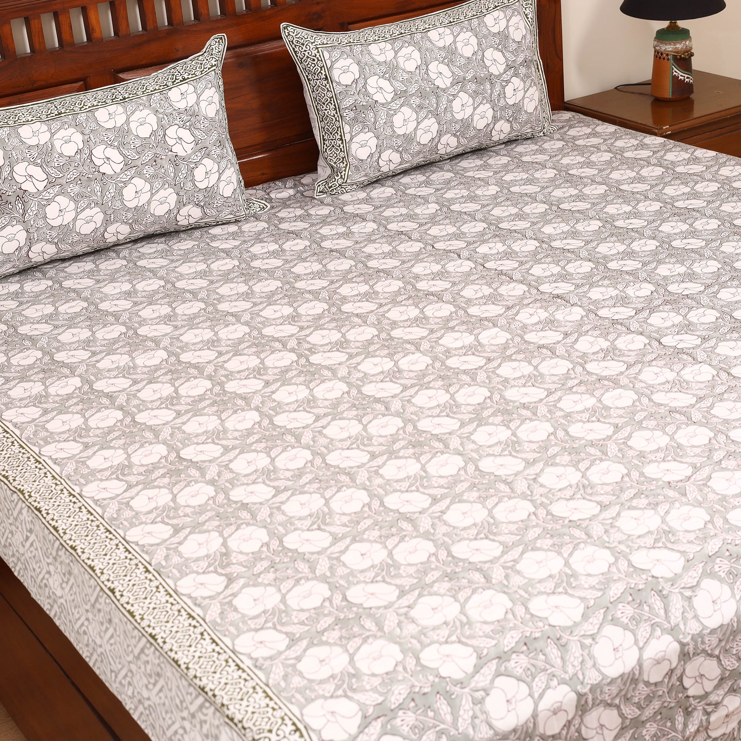 Sanganeri Hand Block Print Cotton Double Bedsheet Set (108 x 90 in) 20
