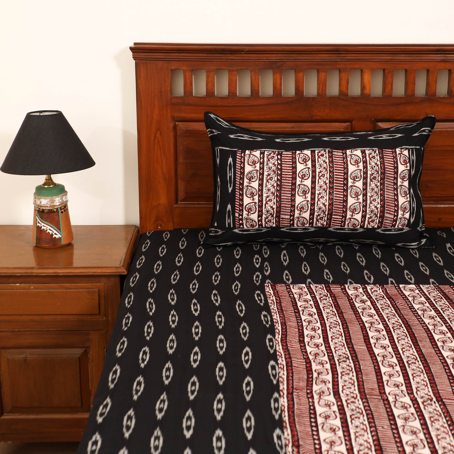 Pochampally Ikat with Bagh Patch Cotton Double Bedsheet Set (108 x 90 in) 24