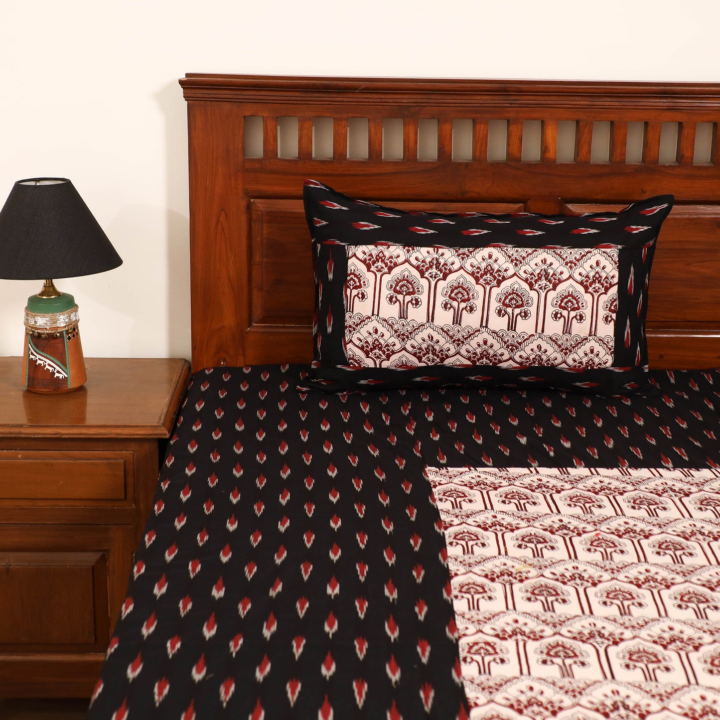 Pochampally Ikat with Bagh Patch Cotton Double Bedsheet Set (108 x 90 in) 26