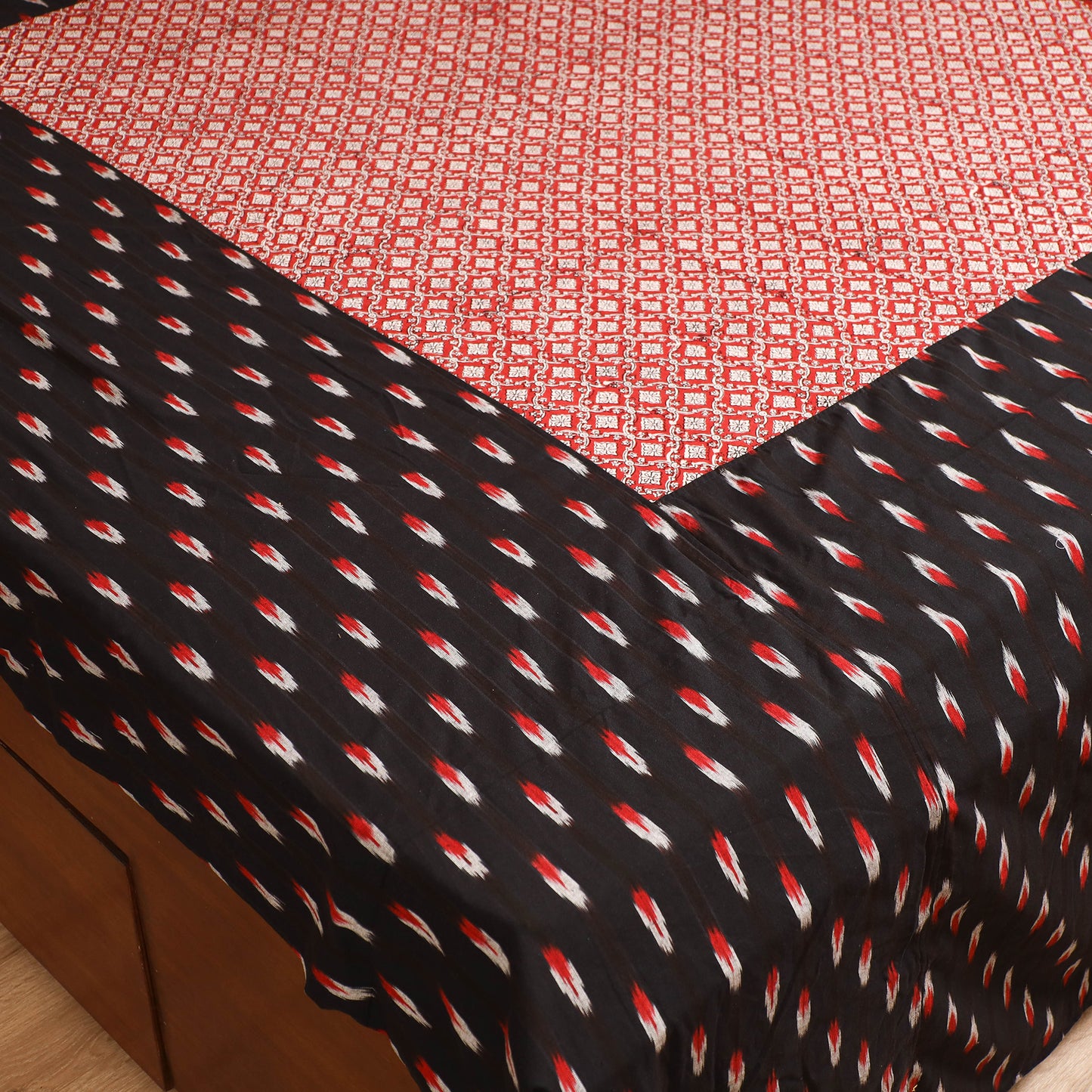 Pochampally Ikat with Bagh Patch Cotton Double Bedsheet Set (108 x 90 in) 27