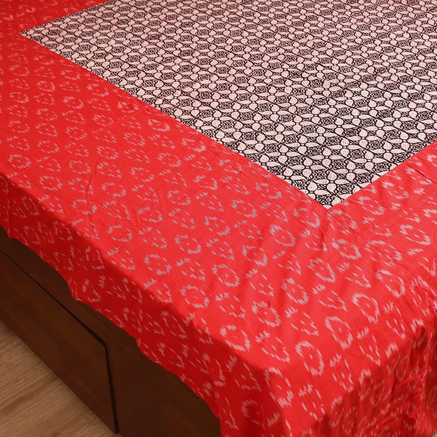 Pochampally Ikat with Bagh Patch Cotton Double Bedsheet Set (108 x 90 in) 28