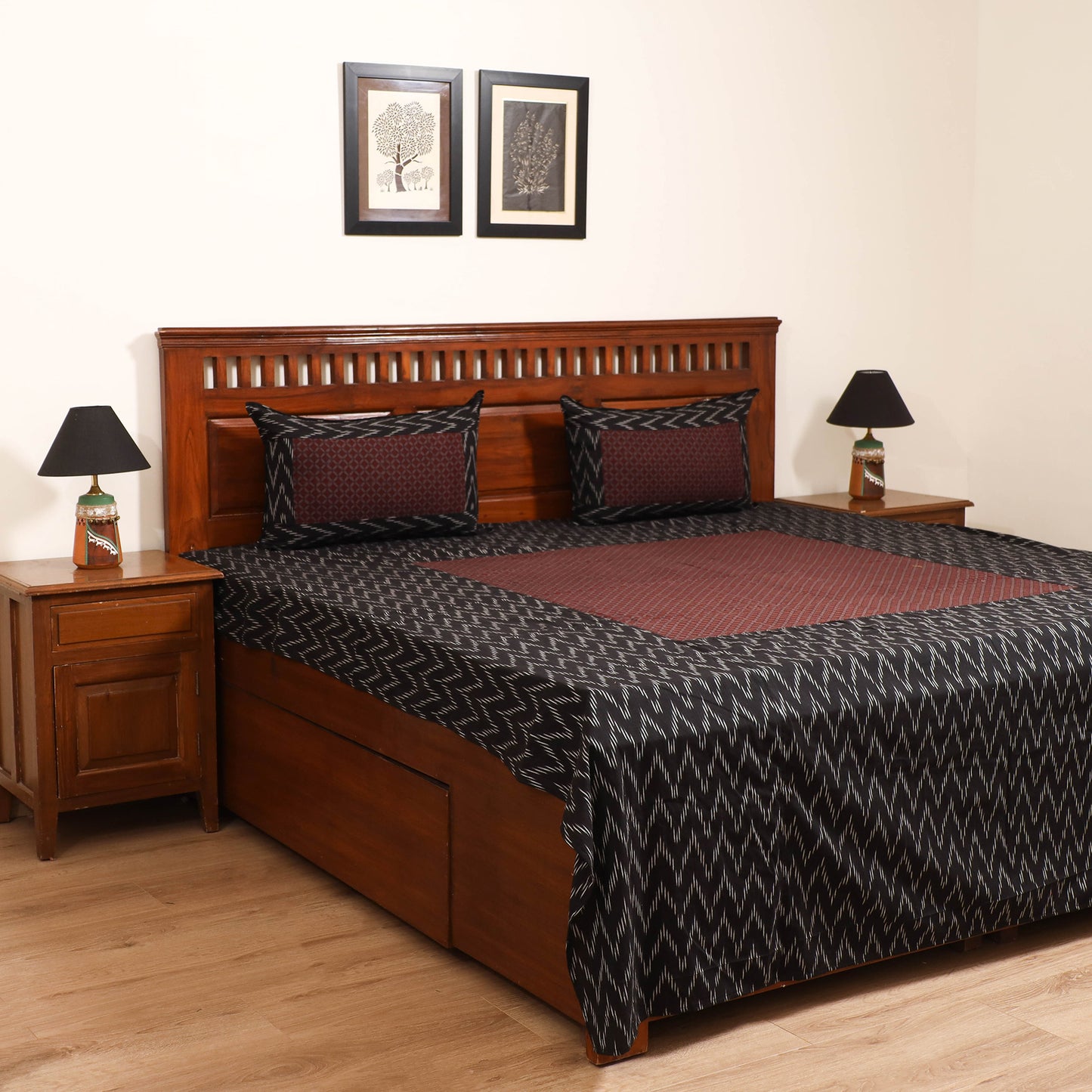 Pochampally Ikat with Bagh Patch Cotton Double Bedsheet Set (108 x 90 in) 29