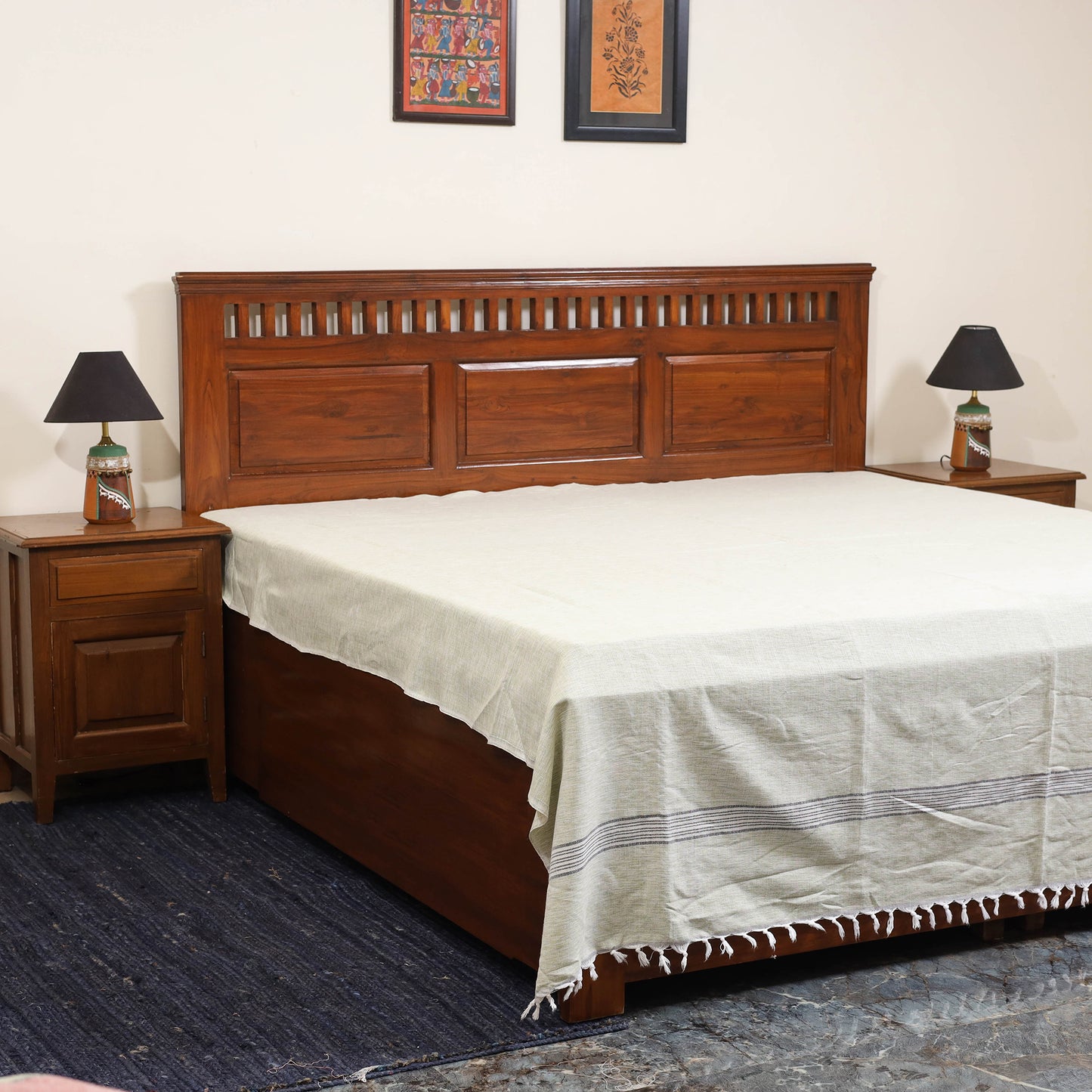 Green - double handloom cotton bed sheet (108 x 90 in) 02