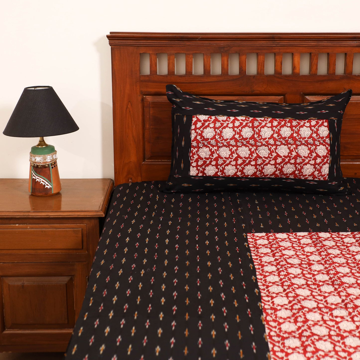 Pochampally Ikat with Bagh Patch Cotton Double Bedsheet Set (108 x 90 in) 37