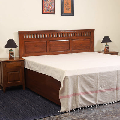 White - double handloom cotton bed sheet (108 x 90 in) 15