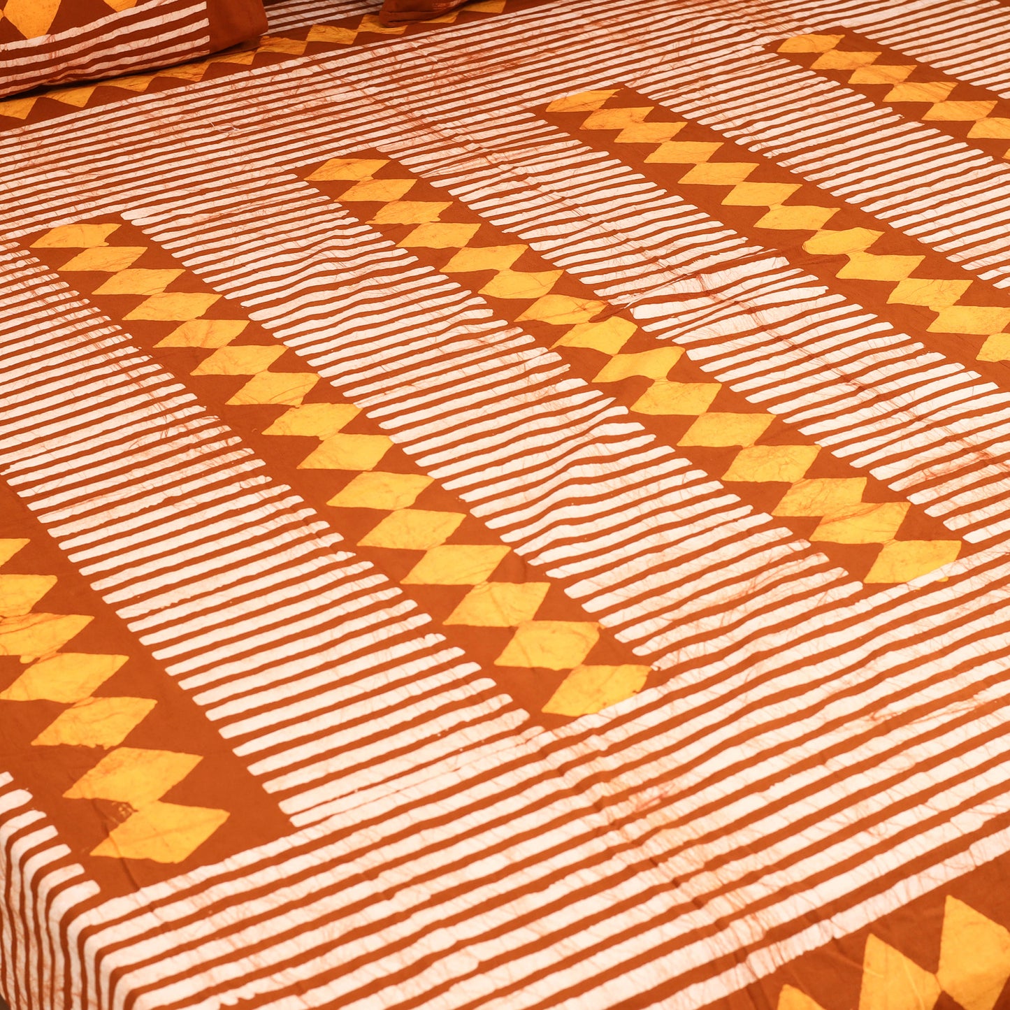 Hand Block Batik Print Cotton Double Bedsheet Set (108 x 90 in) 03